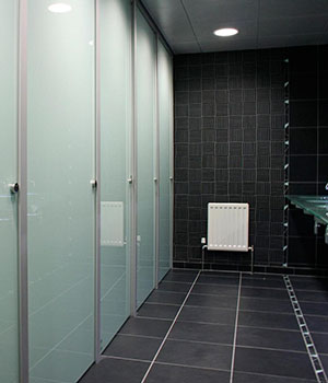 toilet partitions and bathroom walls faridabad